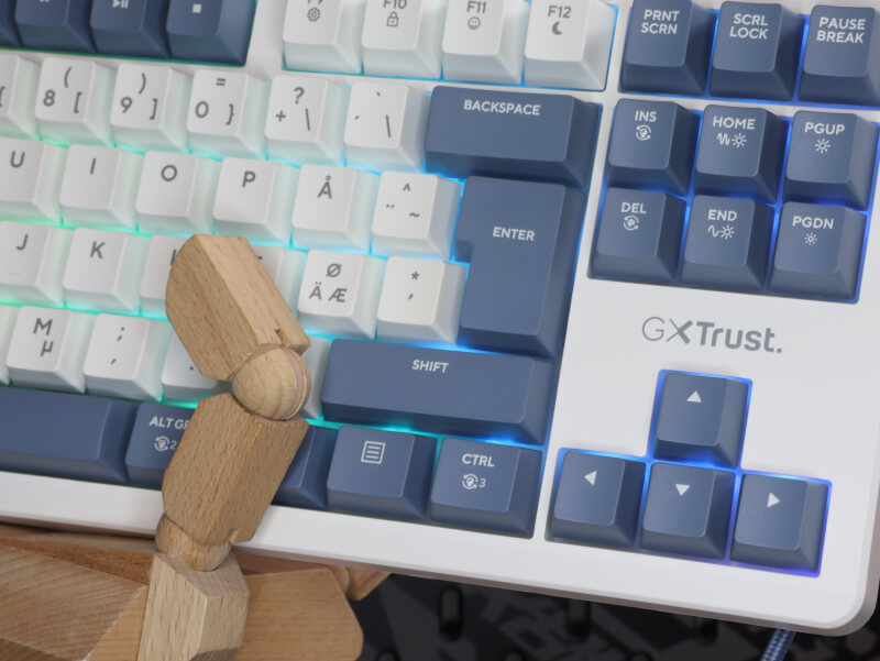 Trust GXT 872 Xyra TKL LEOBOG Seiya gaming keyboard hot swap